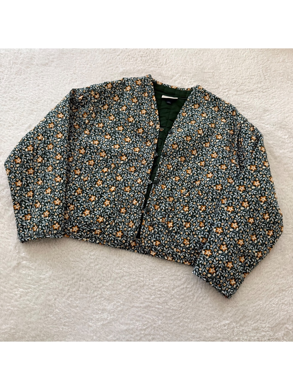 Women’s Large Floral Quilted Lightweight Jacket
